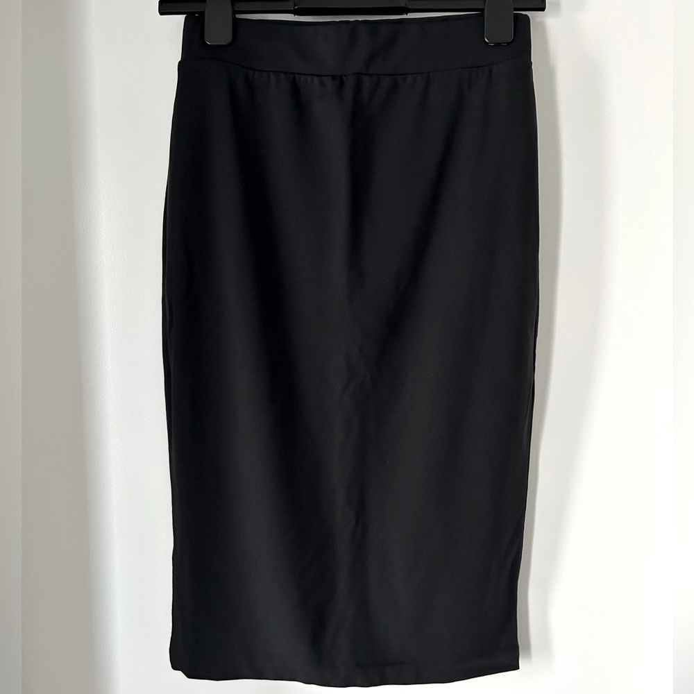 Babaton Contour Pencil Skirt